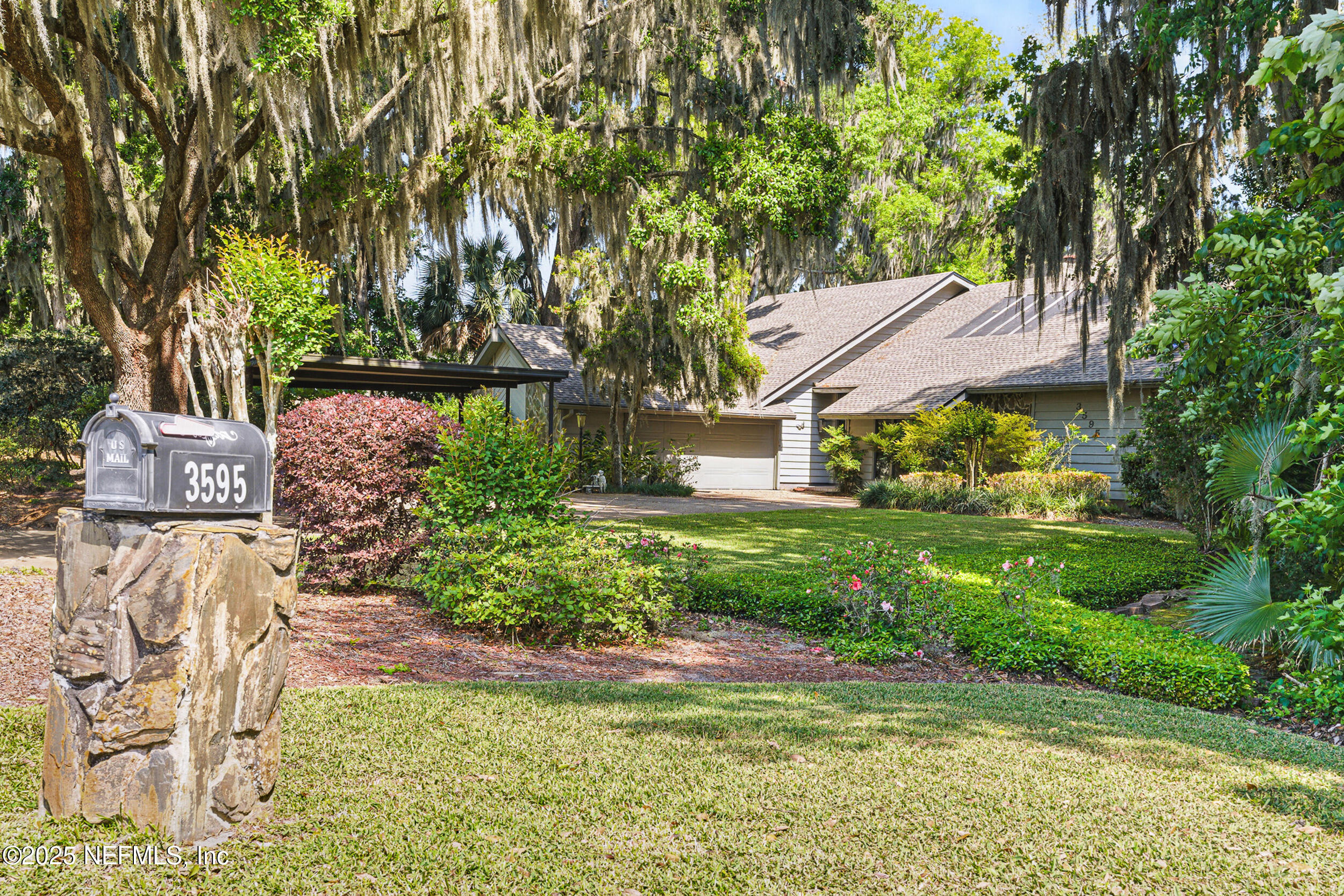 3595 LAWRENCE Road
