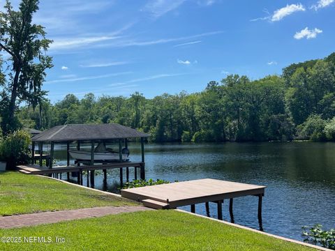 2134 FLINTLOCK Court Green Cove Springs FL 32043