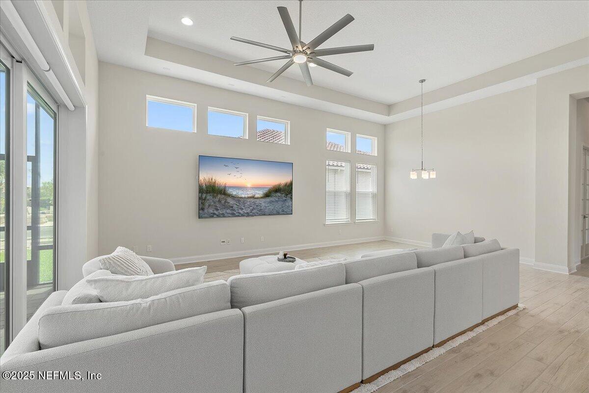 3109 PESCARA Drive