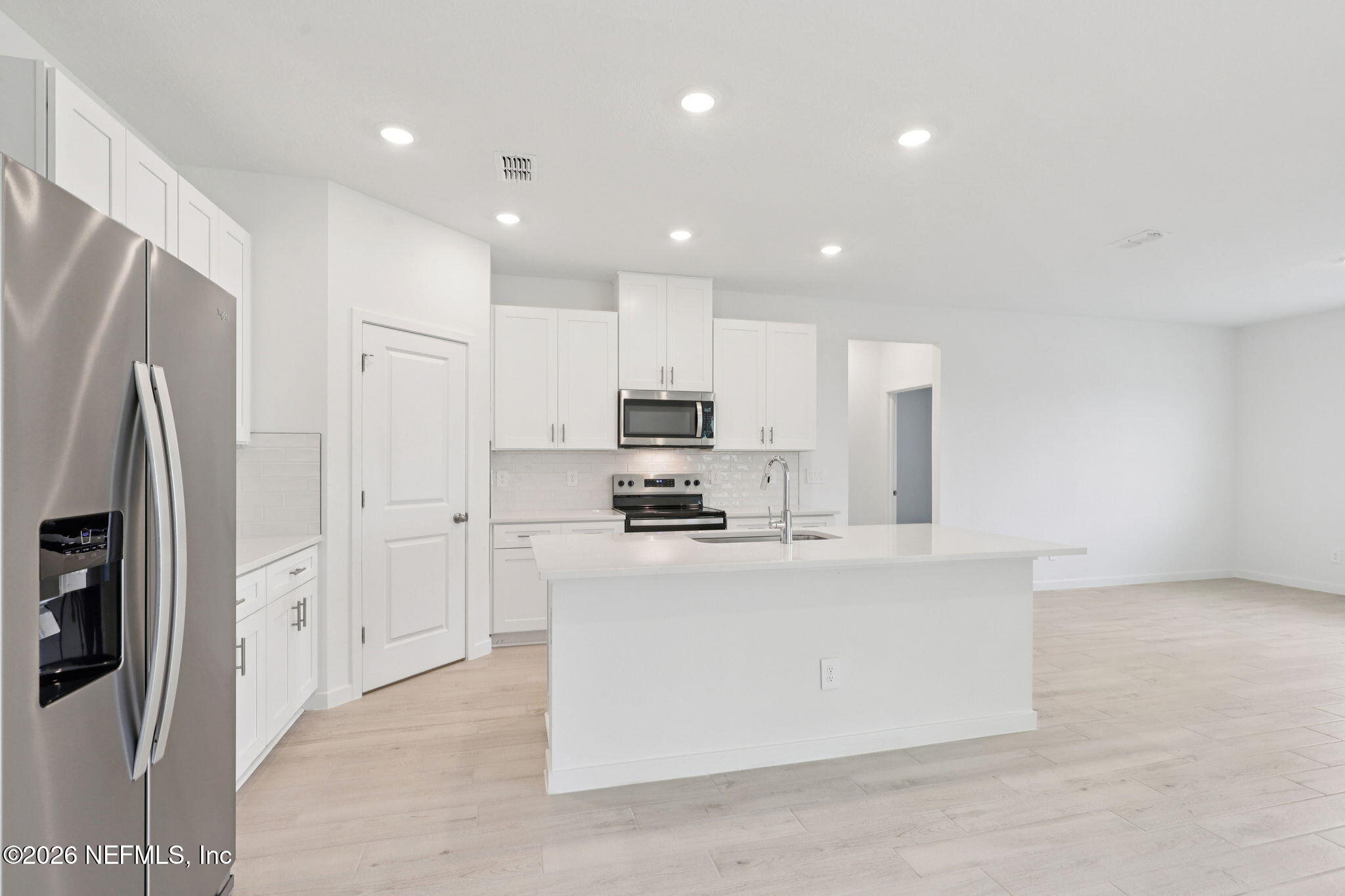 12728 FABIUS Way