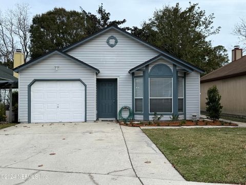 A home in Middleburg