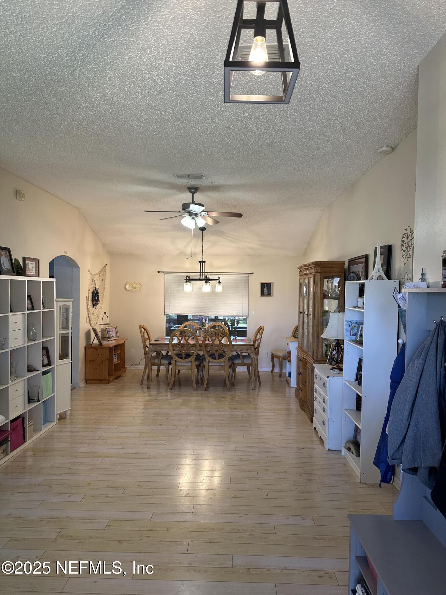 24048 CREEK PARKE Circle