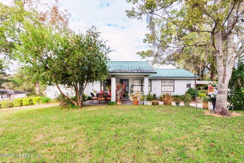 360 CANIS Drive W Orange Park FL 32073