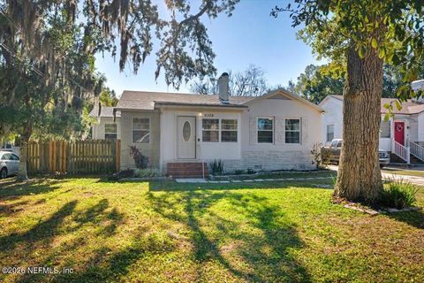 Photo of 8109 OAKWOOD Street, Jacksonville, FL 32208 (MLS # 2128627)