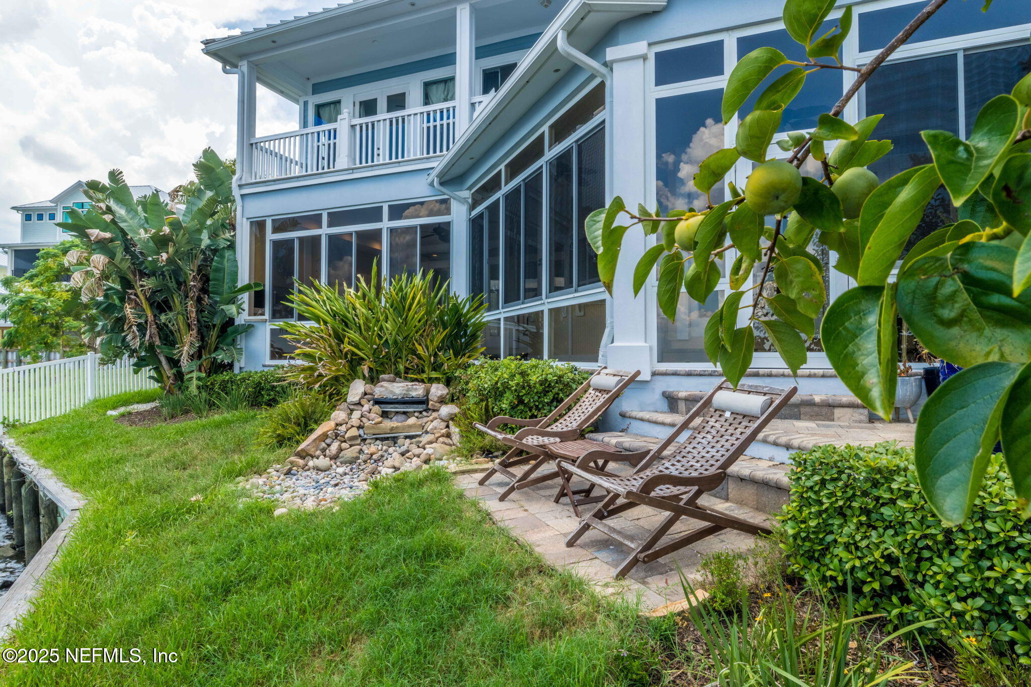 102 YACHT CLUB POINTE