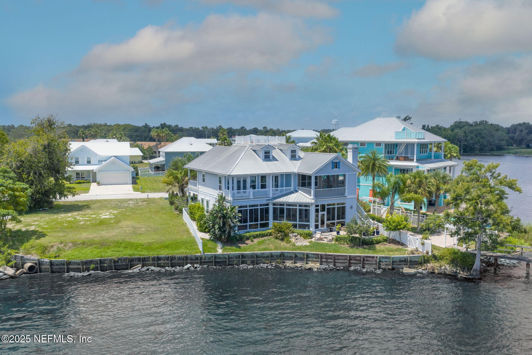 102 YACHT CLUB POINTE