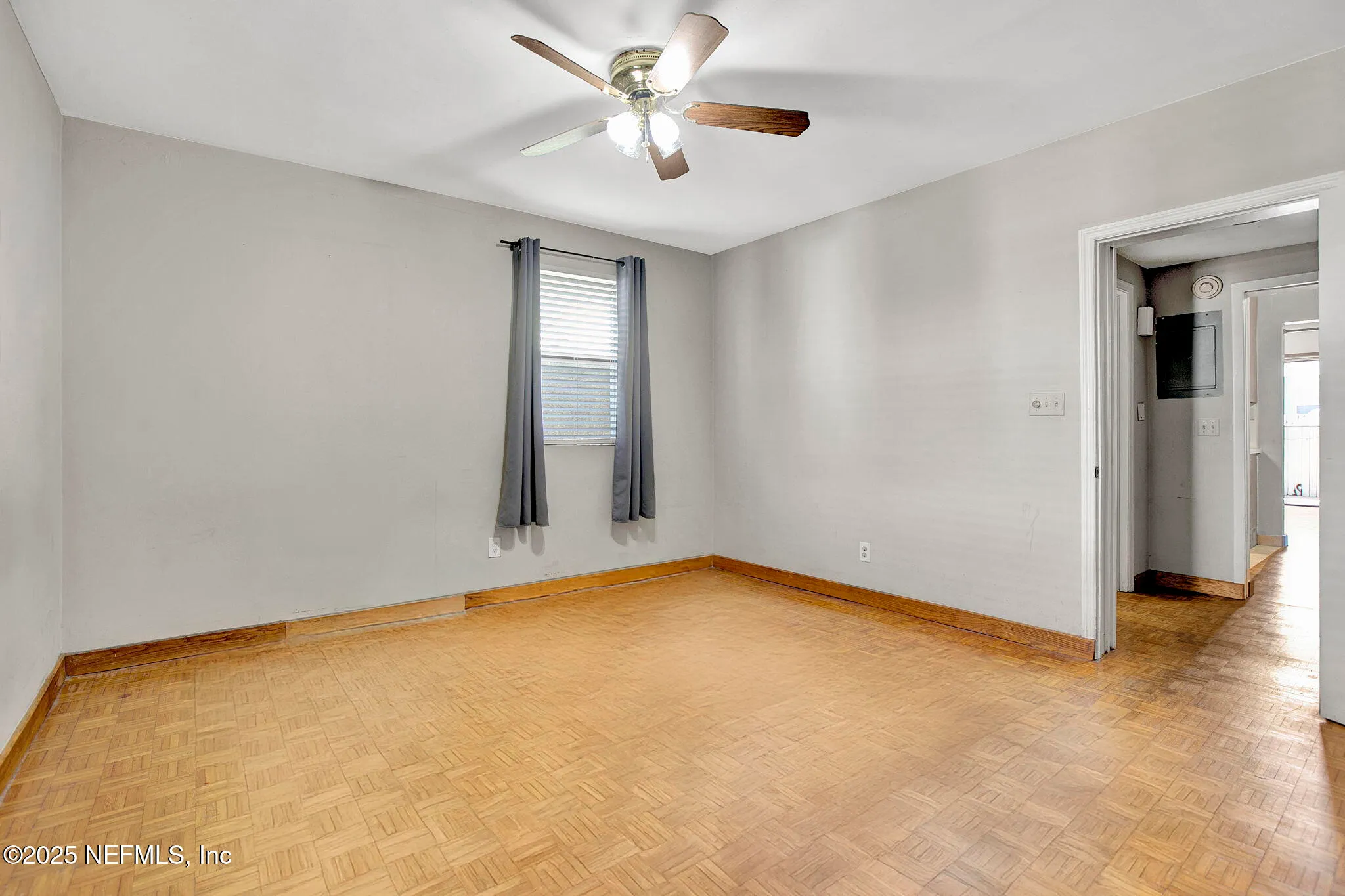 Neptune Beach, Florida 32266, United States, 5 Bedrooms Bedrooms, ,5 BathroomsBathrooms,Residential,Pending,100777