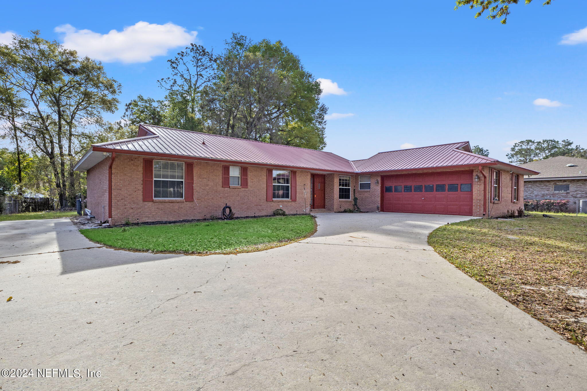 Keystone Heights, FL home for sale located at 4223 SE 1st Avenue, Keystone Heights, FL 32656