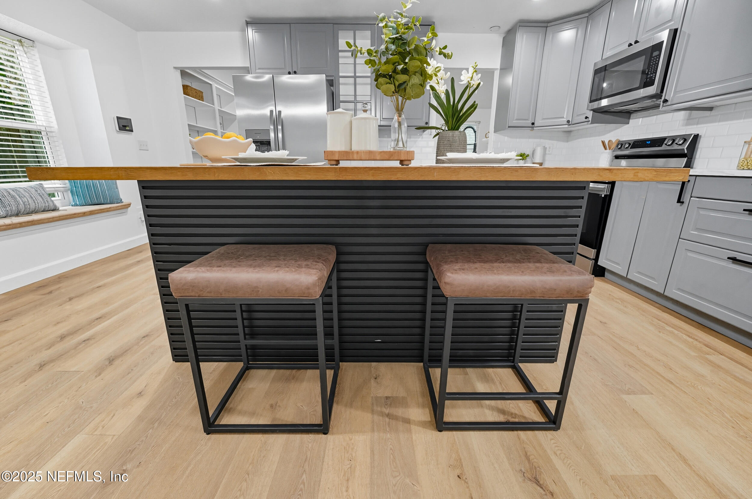 2860 HILSDALE HARBOR Way