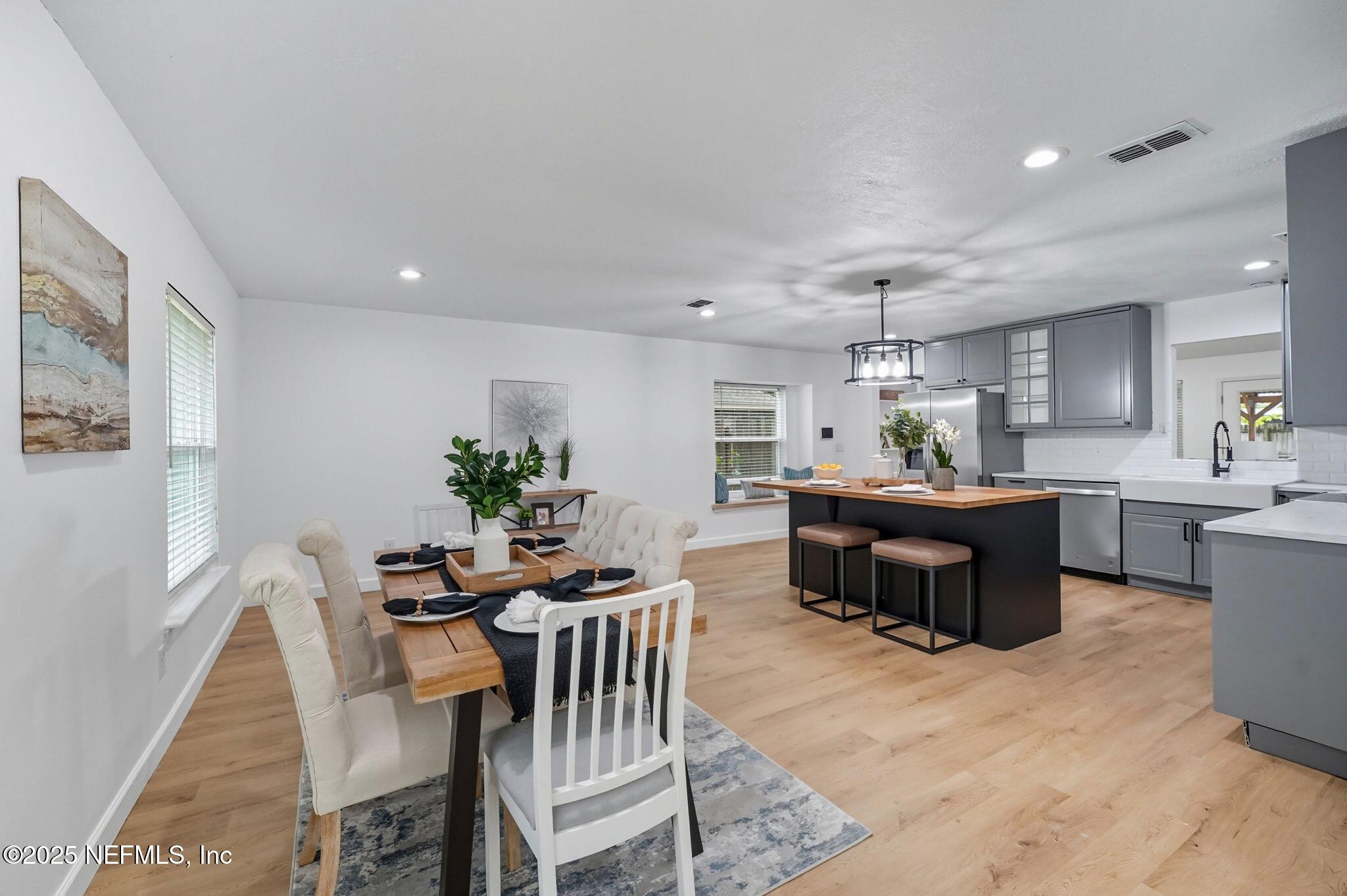 2860 HILSDALE HARBOR Way