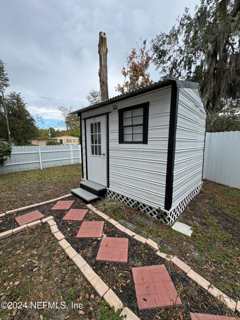 A home in Jacksonville