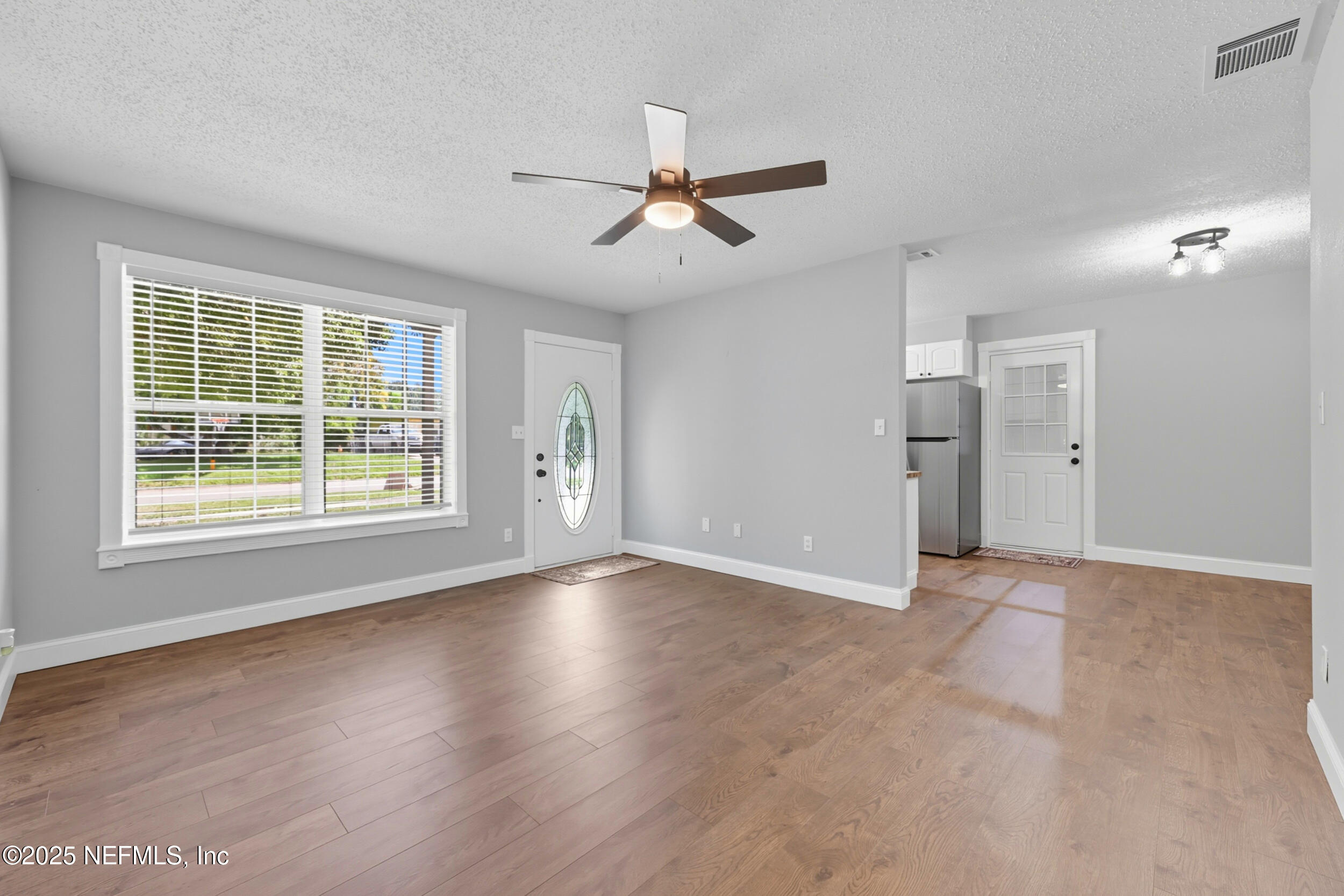 1712 W DIBBLE Circle W