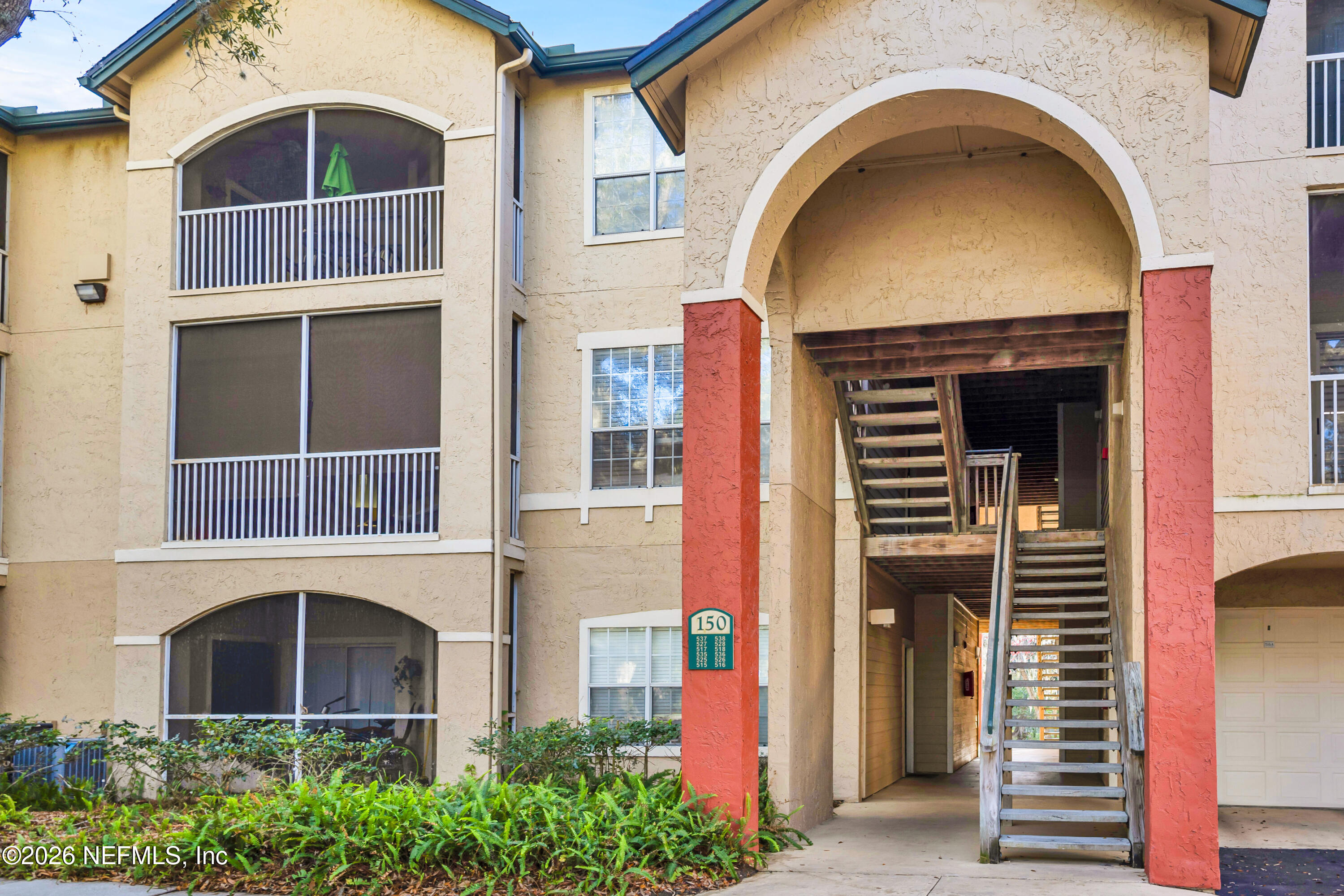 150 VERACRUZ Drive 525