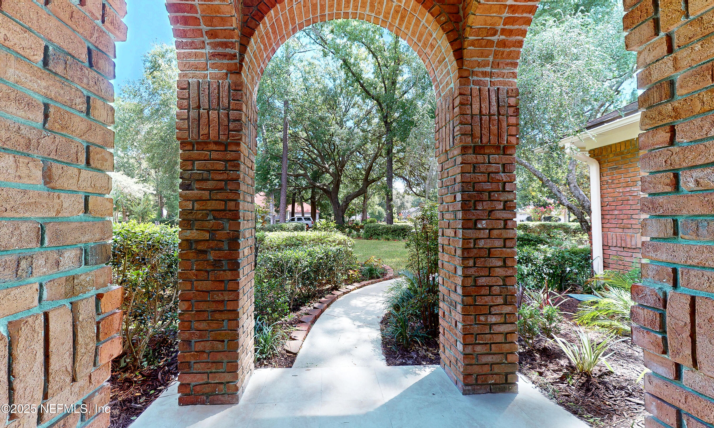 1877 MEDINAH Lane