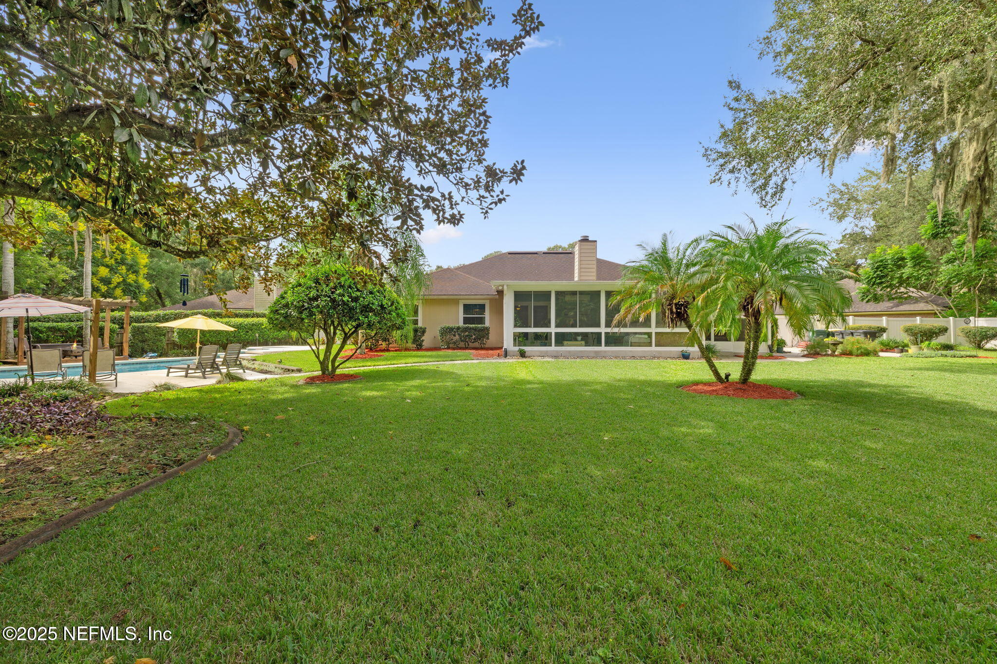 4437 HOLLYGATE Court