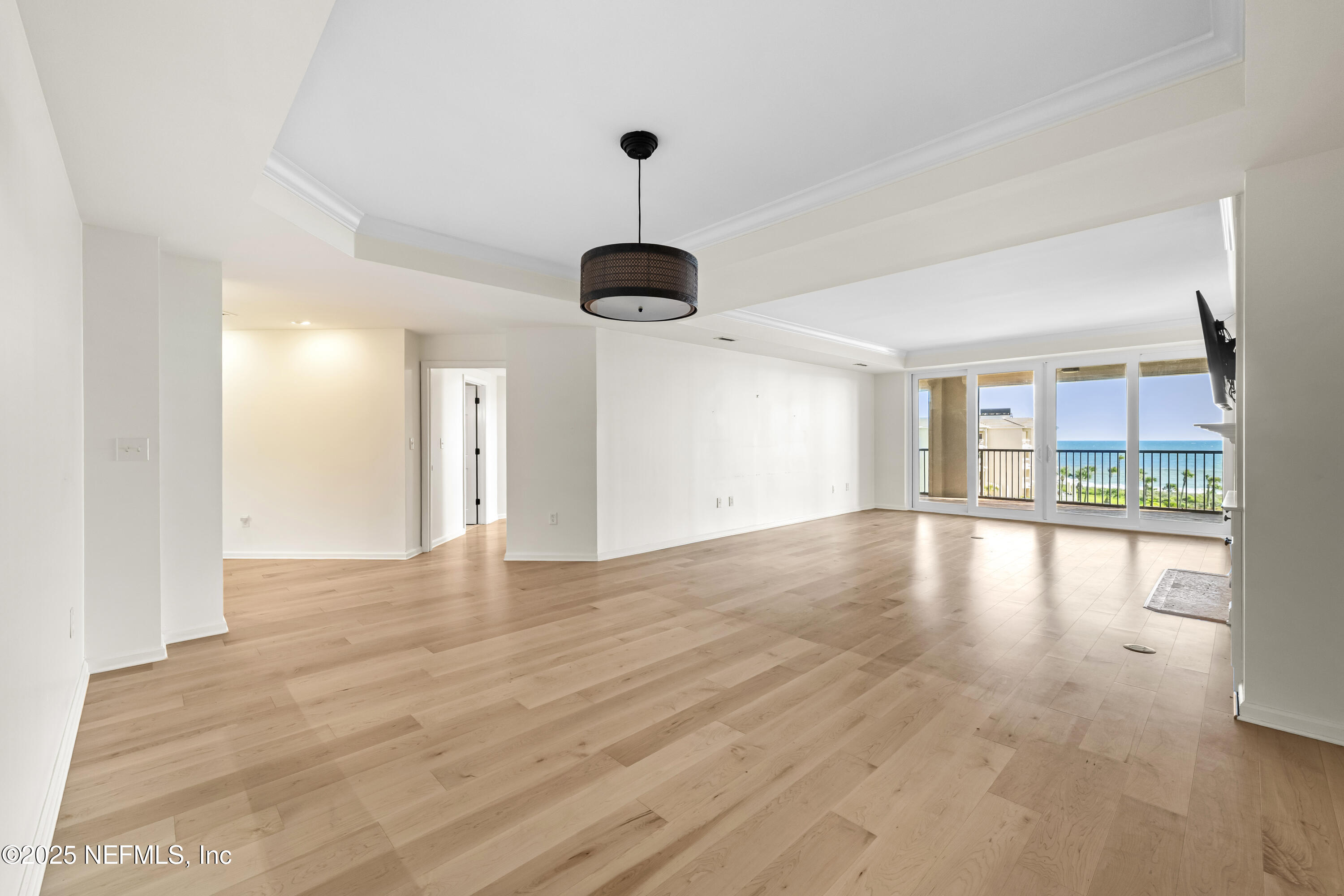 1403 SPINNAKERS REACH Drive