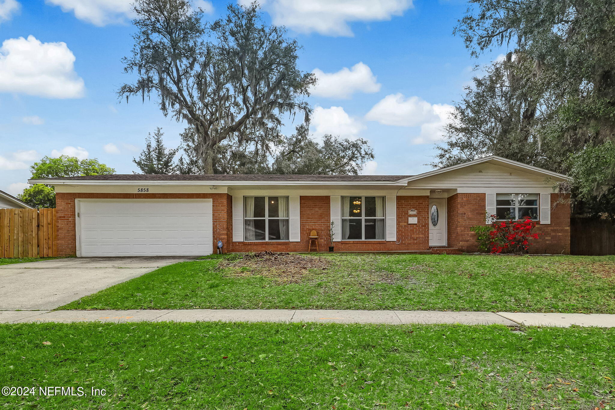 Jacksonville, FL home for sale located at 5858 Jimtom Drive, Jacksonville, FL 32277