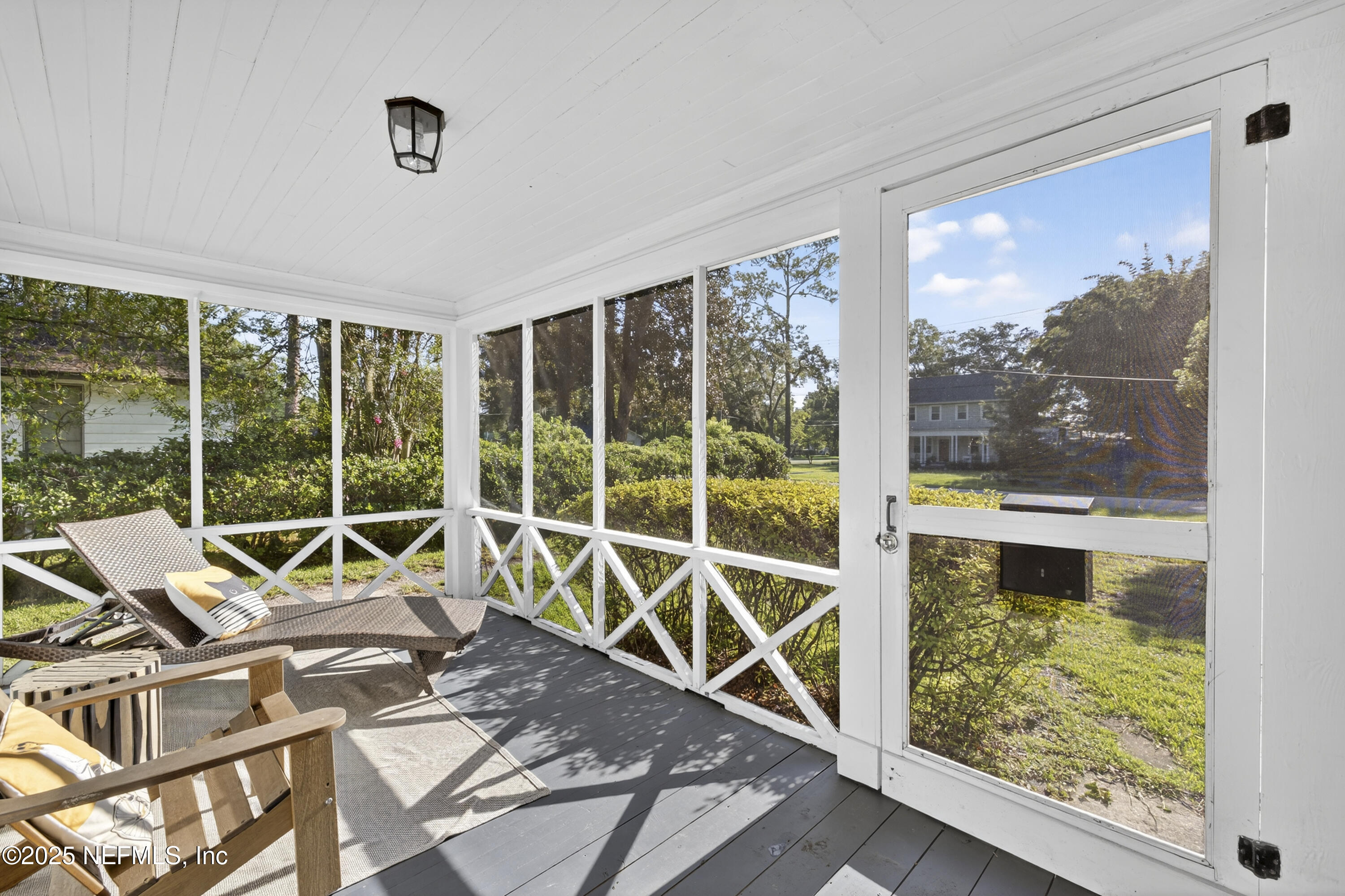 1308 MURRAY Drive
