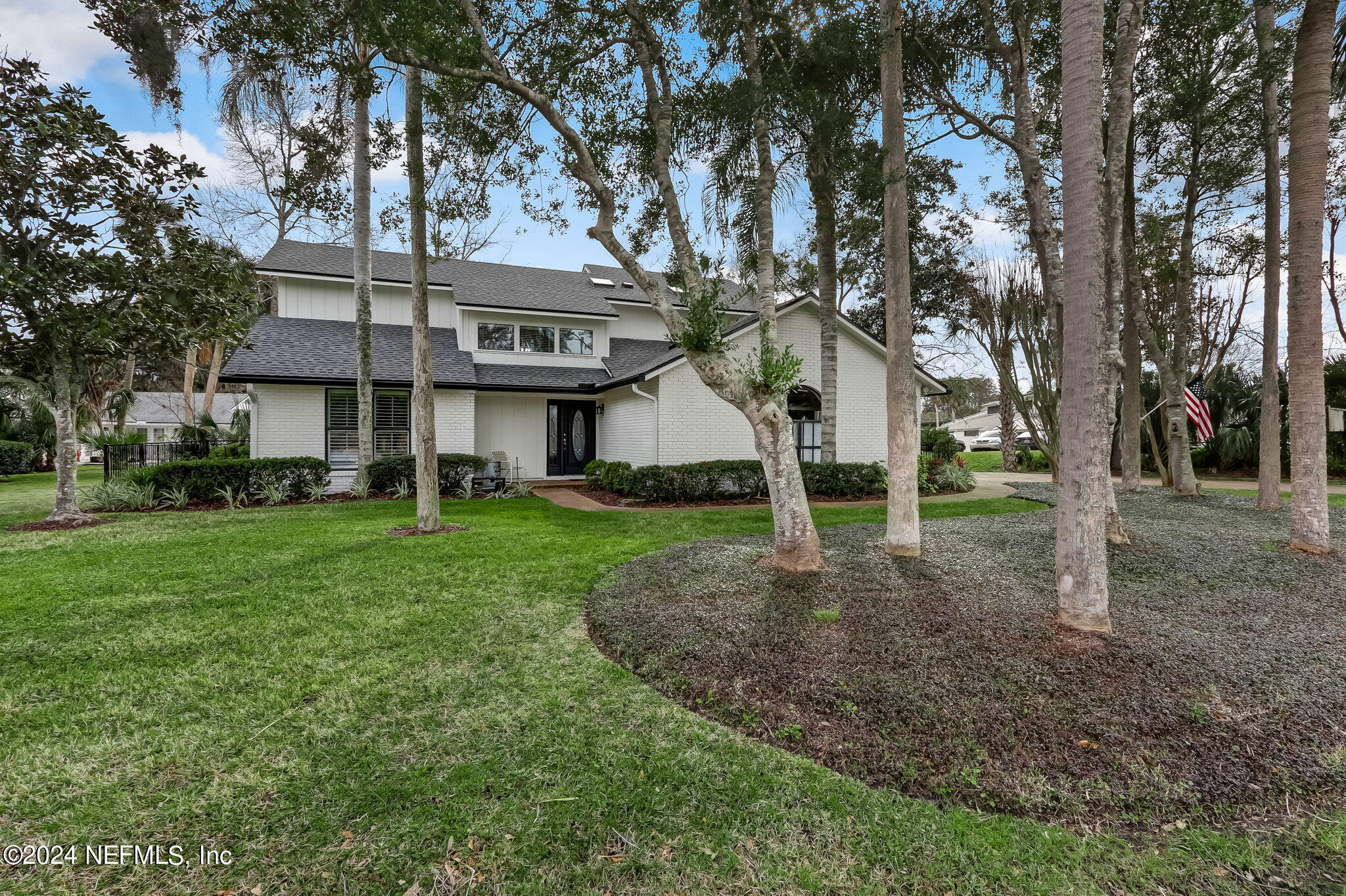 Ponte Vedra Beach, FL home for sale located at 110 Alta Mar Drive, Ponte Vedra Beach, FL 32082