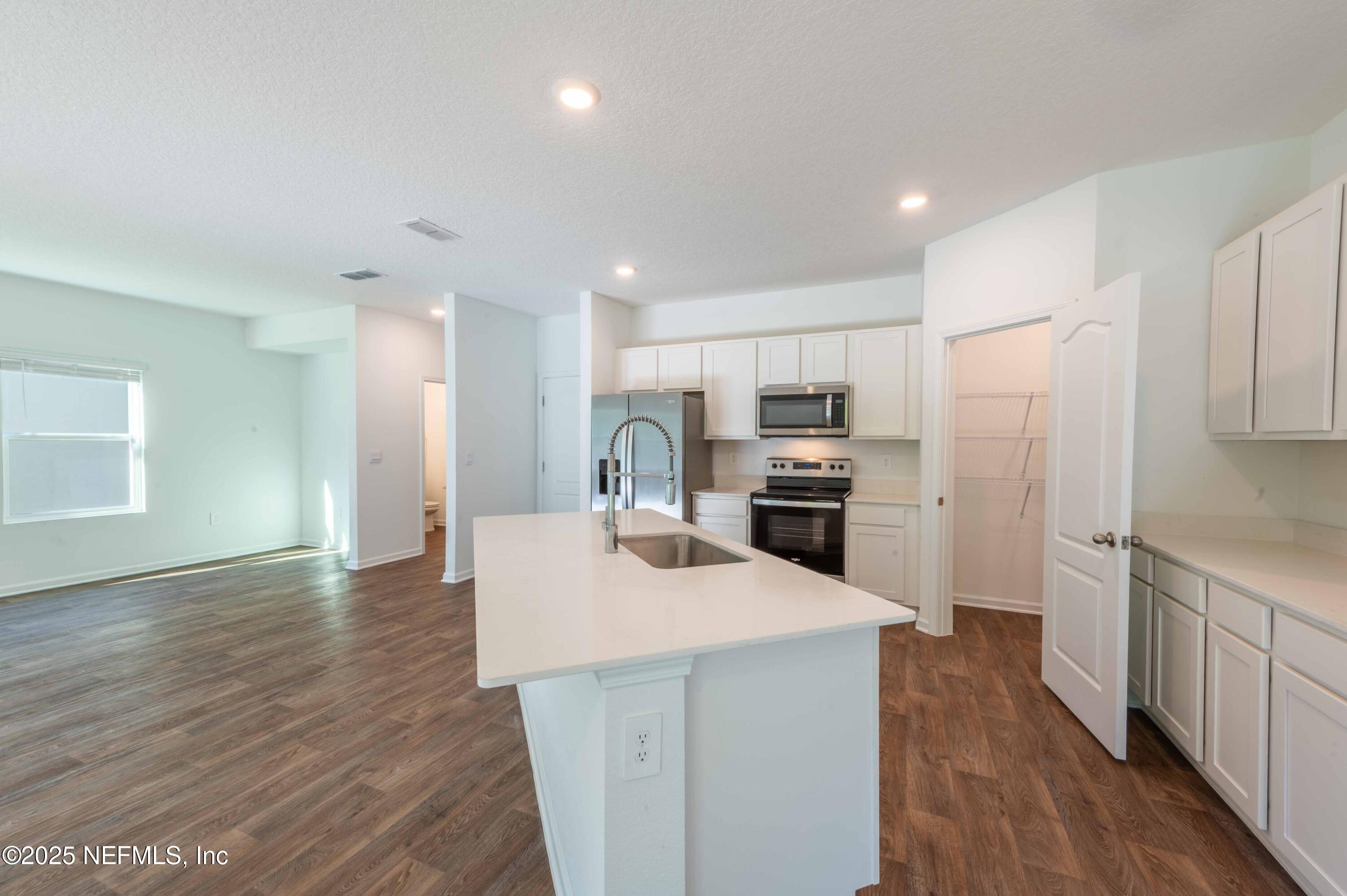 2277 SETTING SUN Way