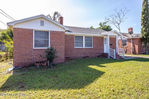 Single Family Residence in Jacksonville FL 528 59TH Street.jpg