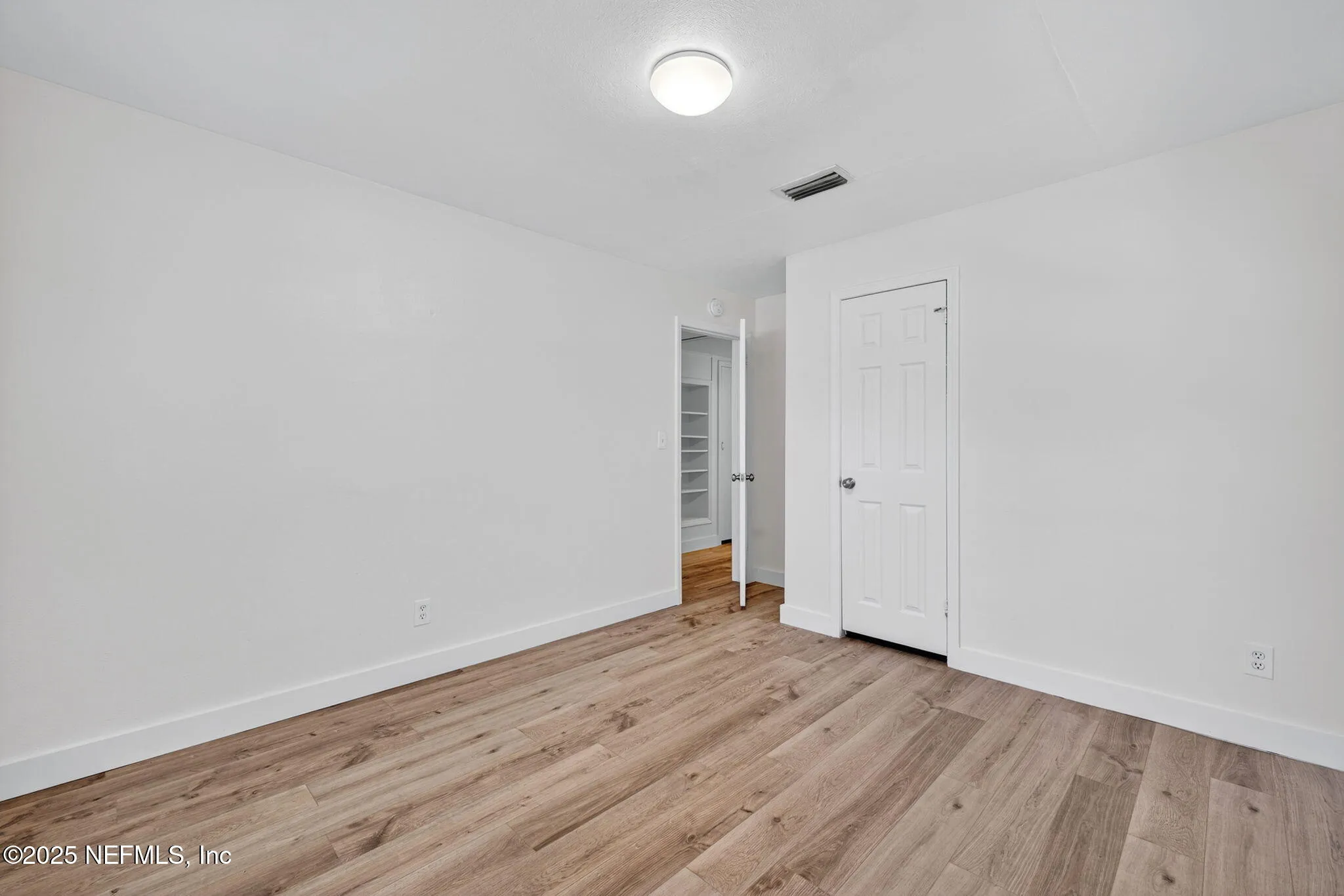 Jacksonville, Florida 32205, United States, 3 Bedrooms Bedrooms, ,1 BathroomBathrooms,Residential,Active,232841