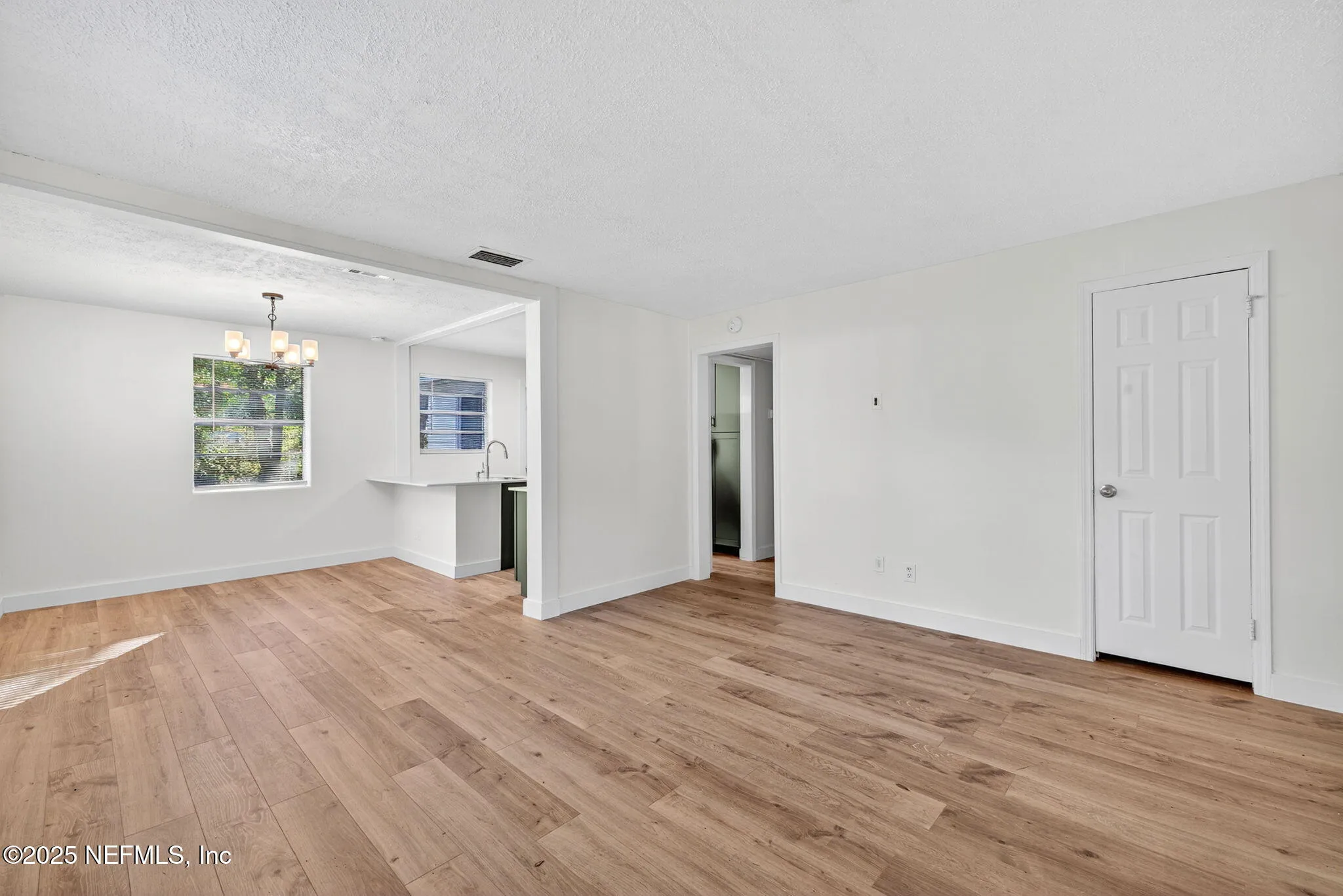 Jacksonville, Florida 32205, United States, 3 Bedrooms Bedrooms, ,1 BathroomBathrooms,Residential,Active,232841