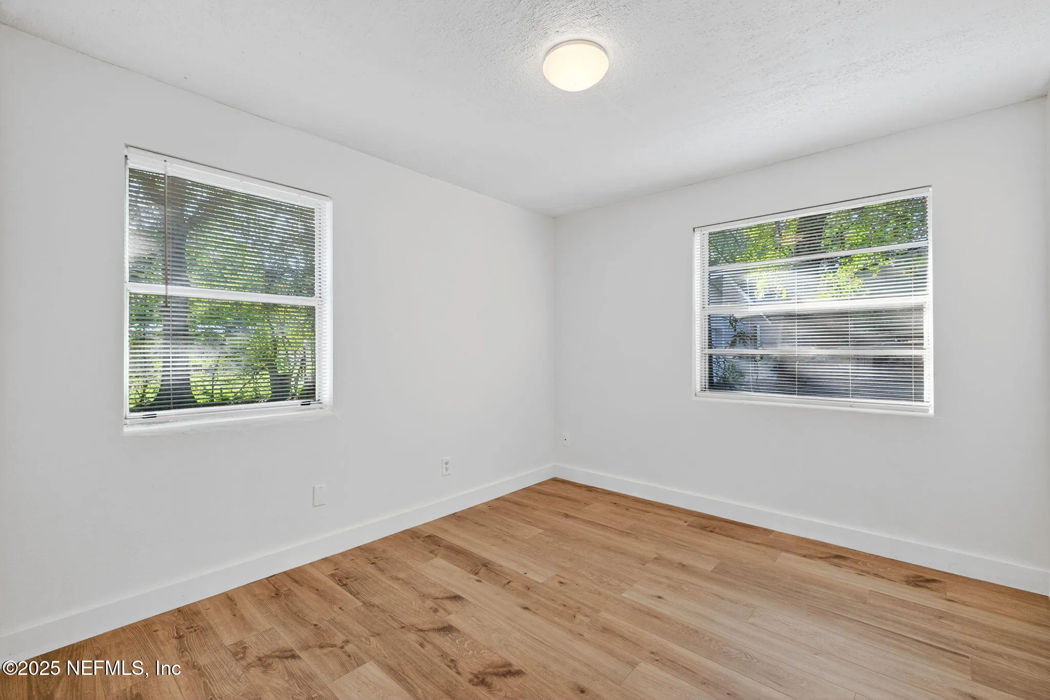 Jacksonville, Florida 32205, United States, 3 Bedrooms Bedrooms, ,1 BathroomBathrooms,Residential,Active,232841