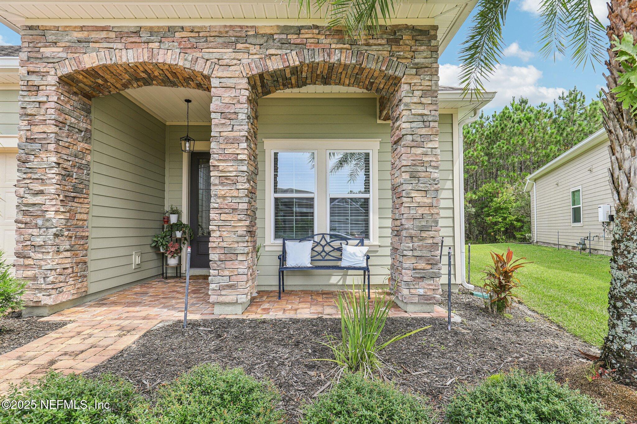 291 SAINT KITTS Loop