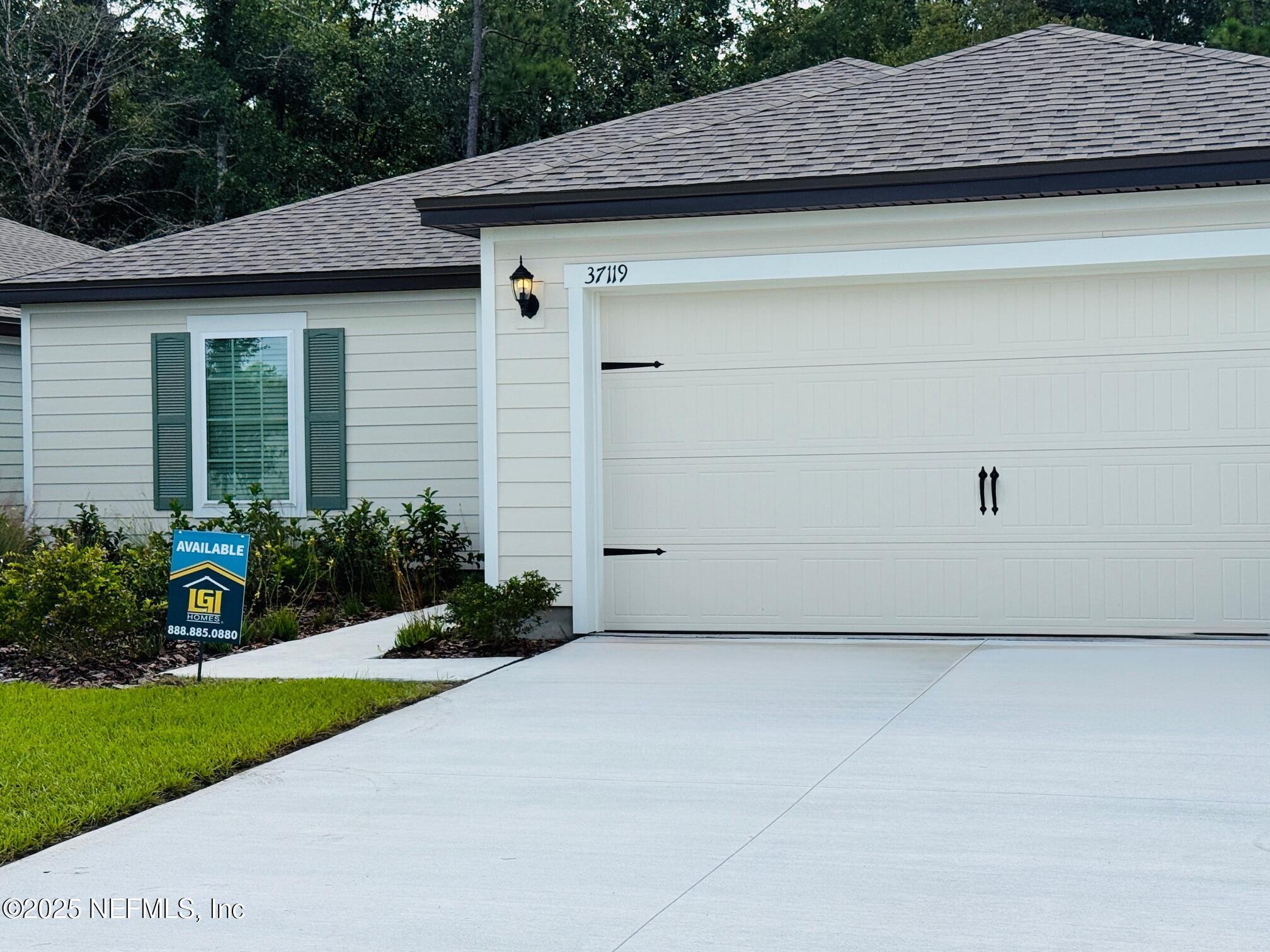 37119 WHIPPOORWILL Court