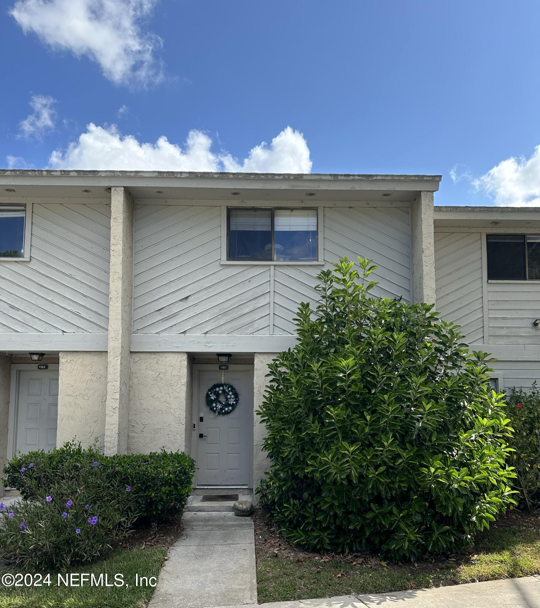 Jacksonville, FL home for sale located at 3801 Crown Point Road Unit 1183, Jacksonville, FL 32257