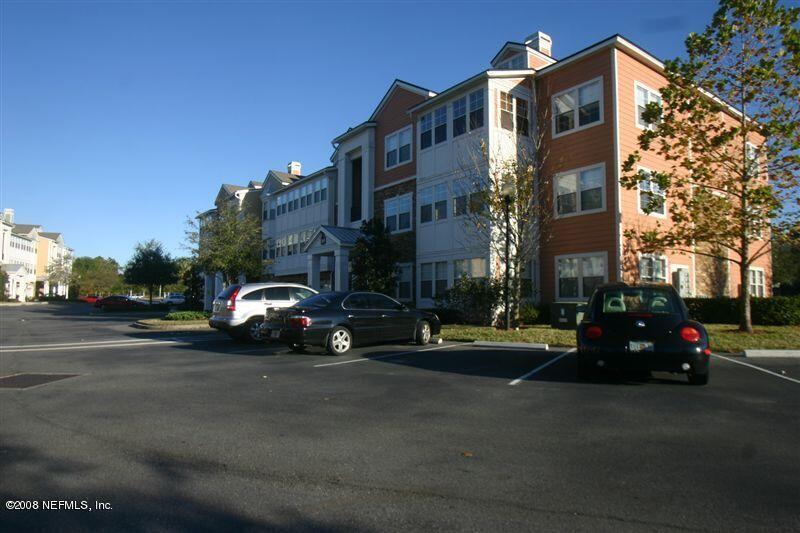 Jacksonville, FL home for sale located at 8550 Touchton Road Unit 214, Jacksonville, FL 32216