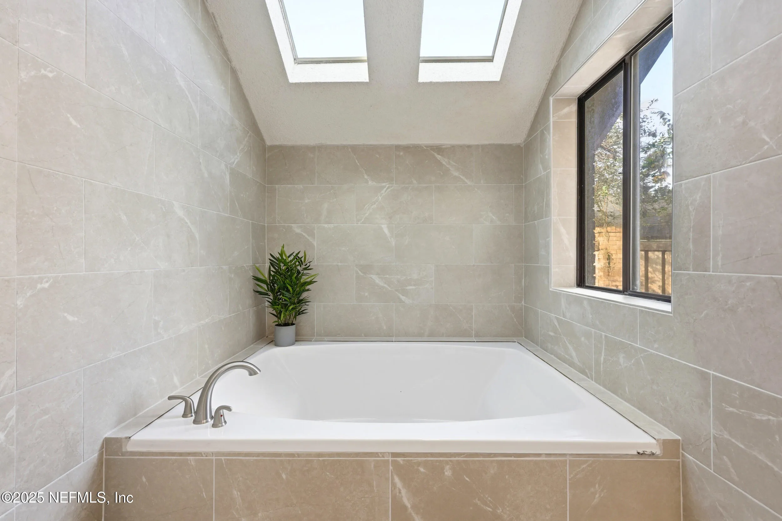 Ponte Vedra Beach, Florida 32082, United States, 4 Bedrooms Bedrooms, ,4 BathroomsBathrooms,Residential,Active,229750