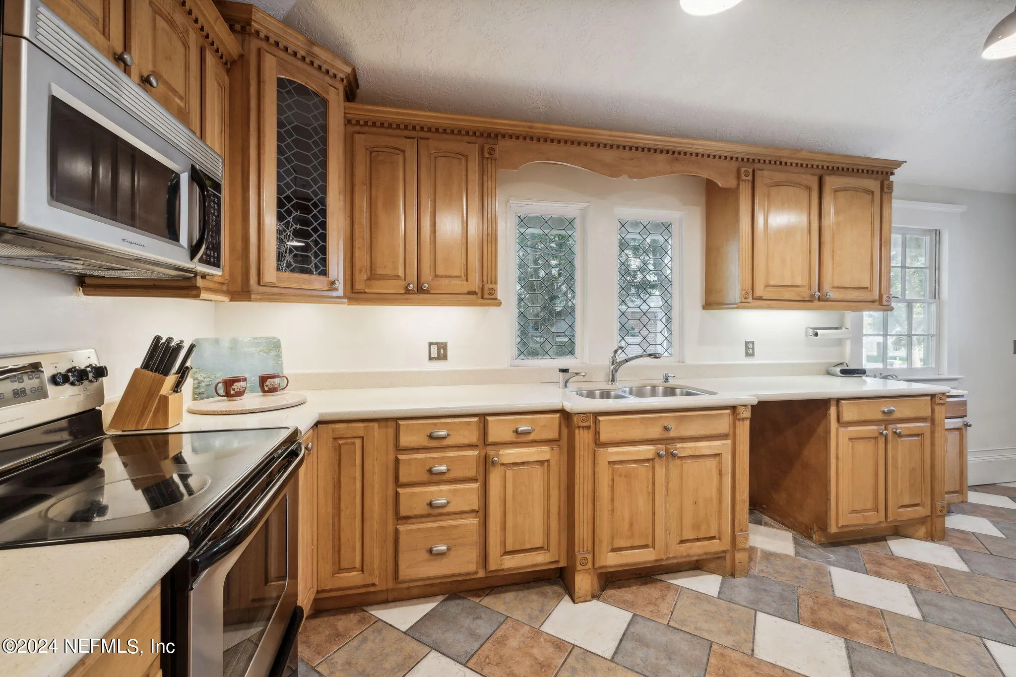 Jacksonville, Florida 32204, United States, 10 Bedrooms Bedrooms, ,10 BathroomsBathrooms,Residential,Pending,49812