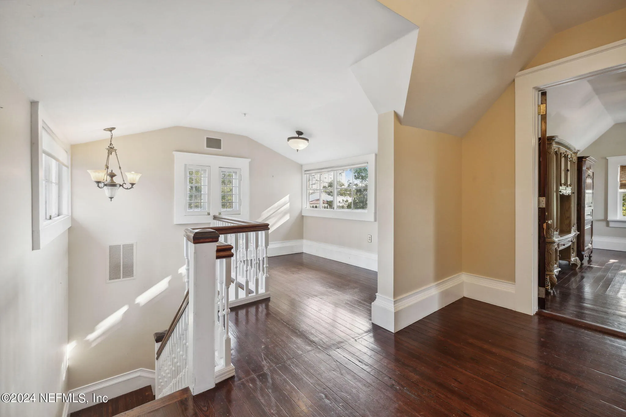 Jacksonville, Florida 32204, United States, 10 Bedrooms Bedrooms, ,10 BathroomsBathrooms,Residential,Pending,49812