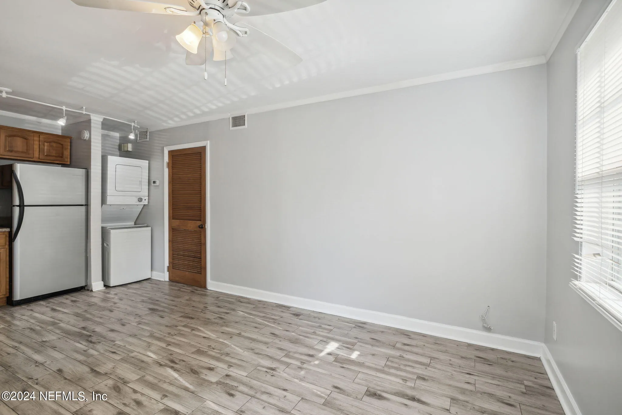 Jacksonville, Florida 32204, United States, 10 Bedrooms Bedrooms, ,10 BathroomsBathrooms,Residential,Pending,49812