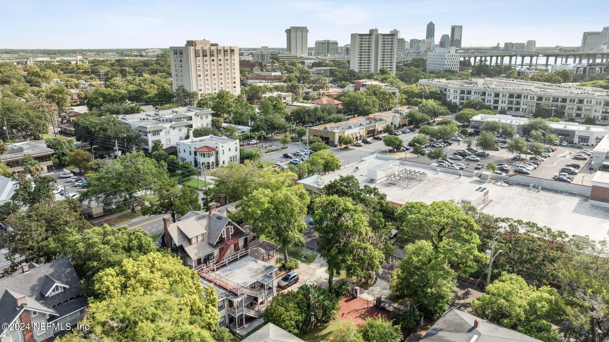 Jacksonville, Florida 32204, United States, 10 Bedrooms Bedrooms, ,10 BathroomsBathrooms,Residential,Pending,49812