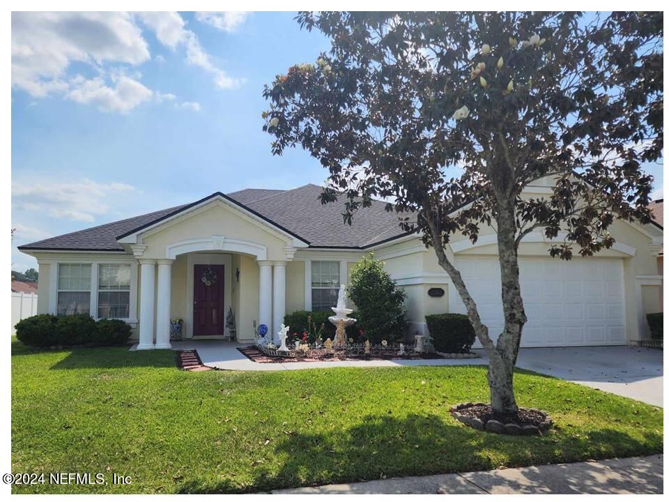 Jacksonville, FL home for sale located at 2282 Justin Lake Drive, Jacksonville, FL 32221