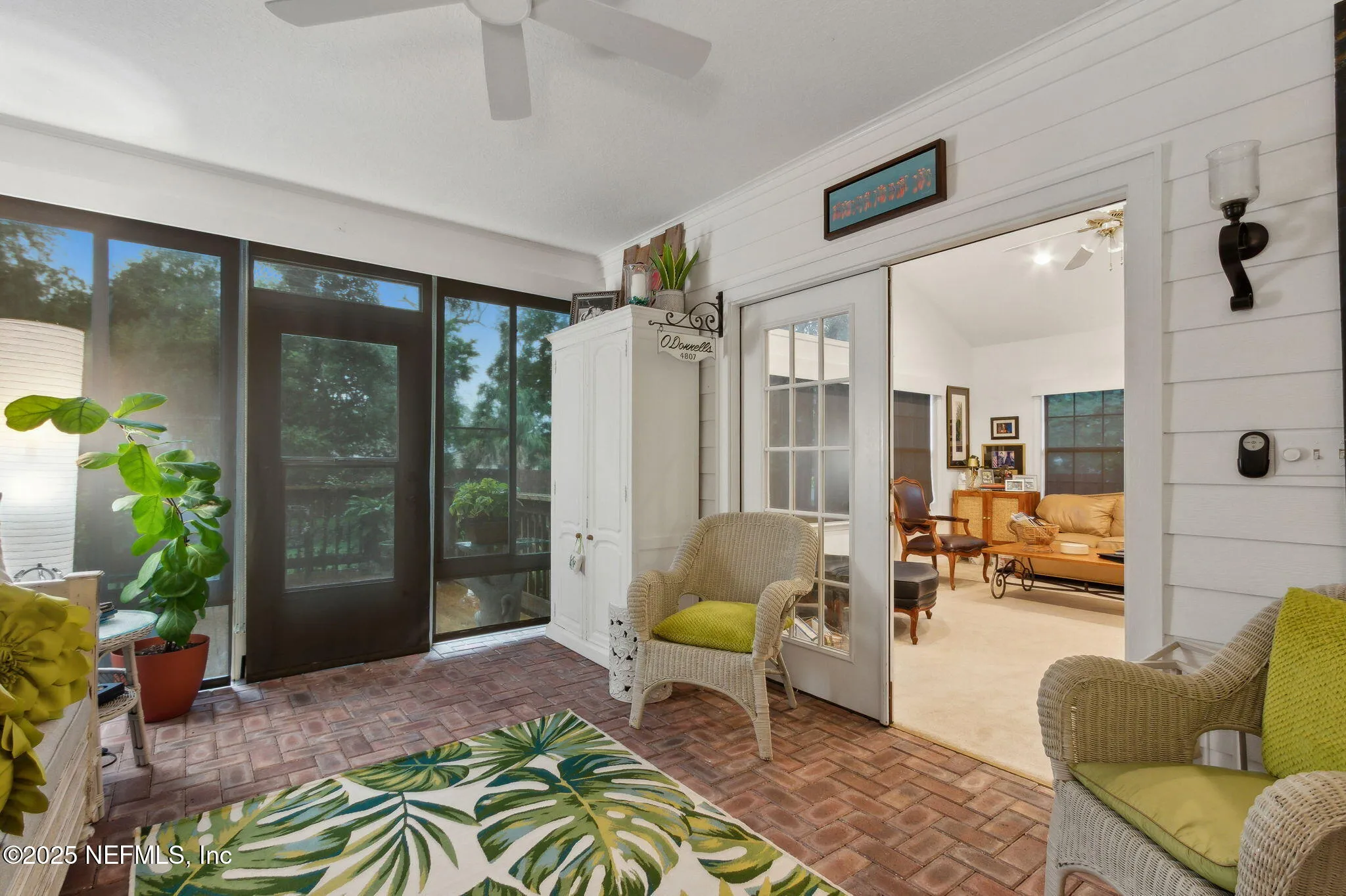 Jacksonville, Florida 32207, United States, 3 Bedrooms Bedrooms, ,3 BathroomsBathrooms,Residential,Pending,204945