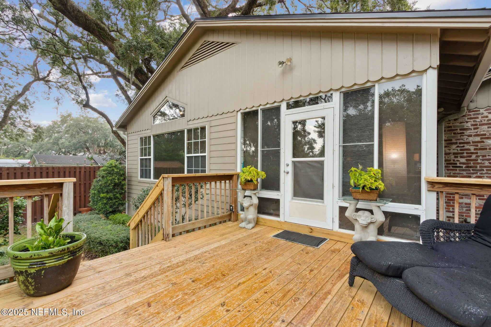 Jacksonville, Florida 32207, United States, 3 Bedrooms Bedrooms, ,3 BathroomsBathrooms,Residential,Pending,204945