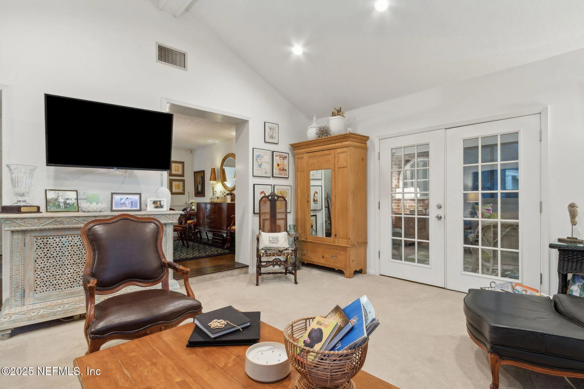 Jacksonville, Florida 32207, United States, 3 Bedrooms Bedrooms, ,3 BathroomsBathrooms,Residential,Pending,204945