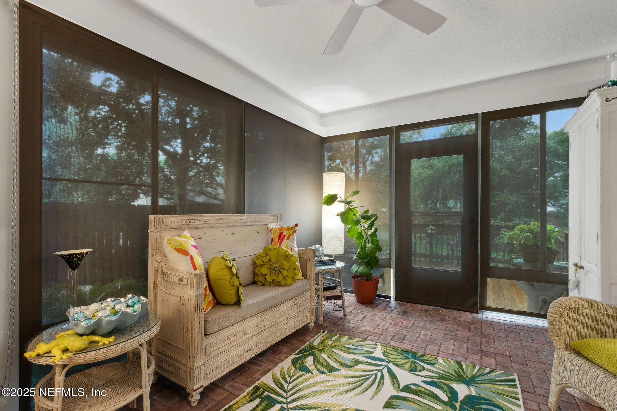 Jacksonville, Florida 32207, United States, 3 Bedrooms Bedrooms, ,3 BathroomsBathrooms,Residential,Pending,204945