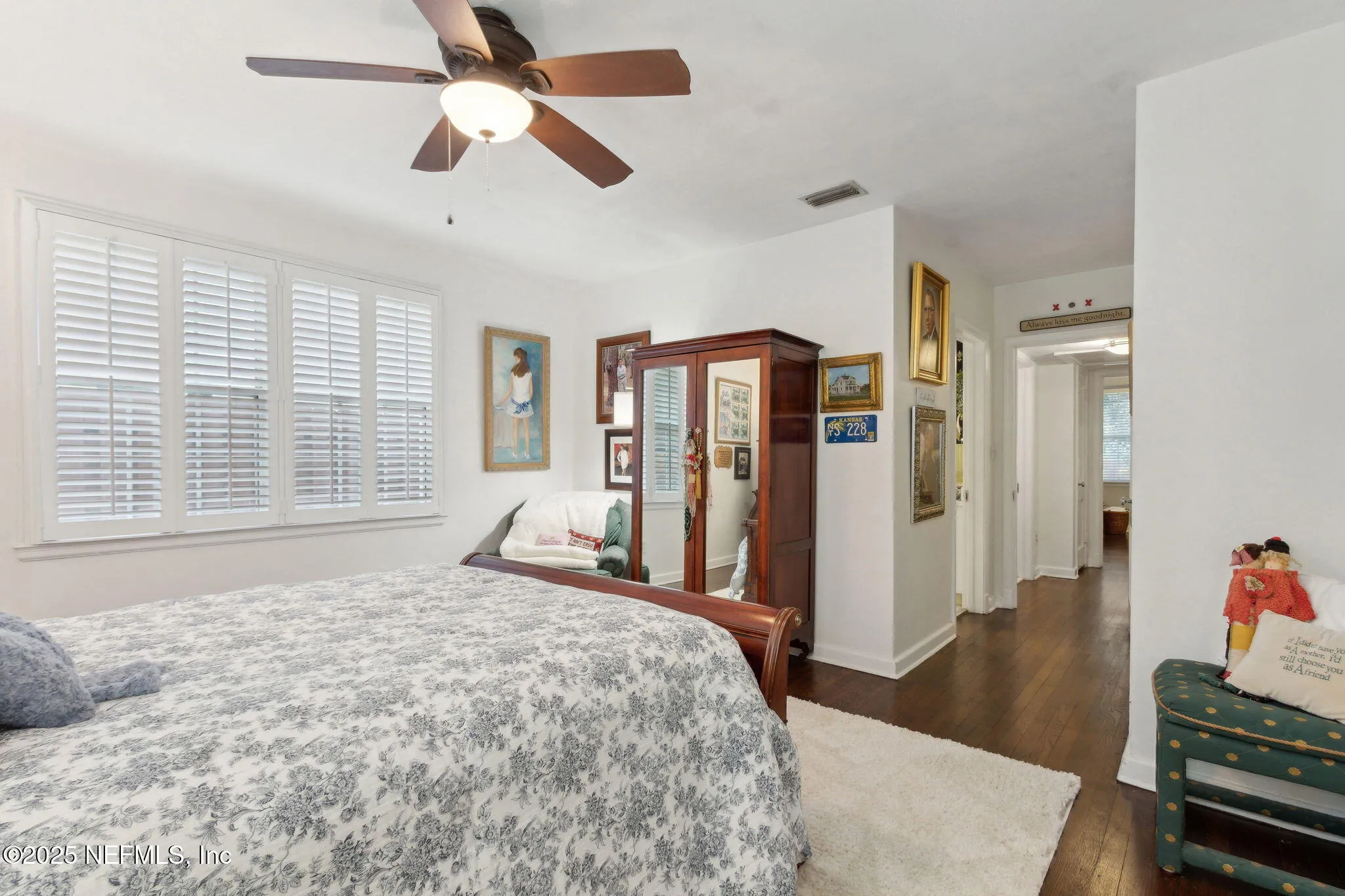 Jacksonville, Florida 32207, United States, 3 Bedrooms Bedrooms, ,3 BathroomsBathrooms,Residential,Pending,204945