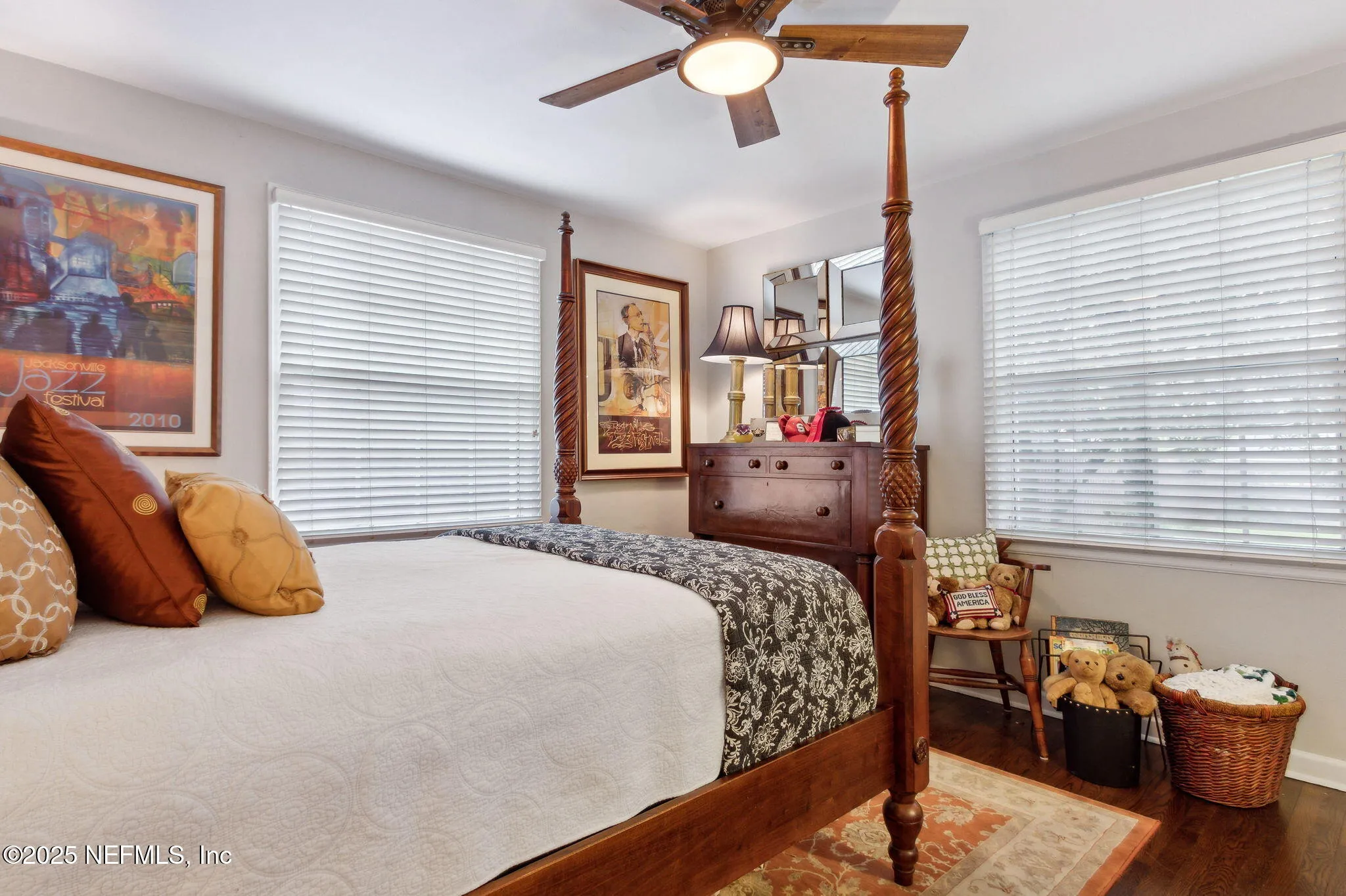 Jacksonville, Florida 32207, United States, 3 Bedrooms Bedrooms, ,3 BathroomsBathrooms,Residential,Pending,204945