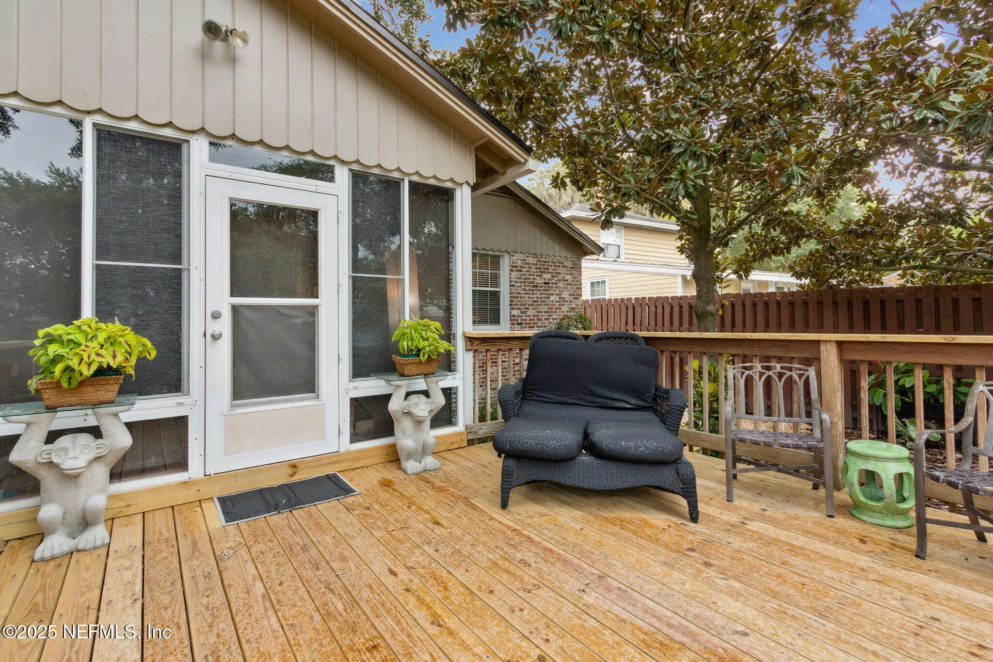 Jacksonville, Florida 32207, United States, 3 Bedrooms Bedrooms, ,3 BathroomsBathrooms,Residential,Pending,204945