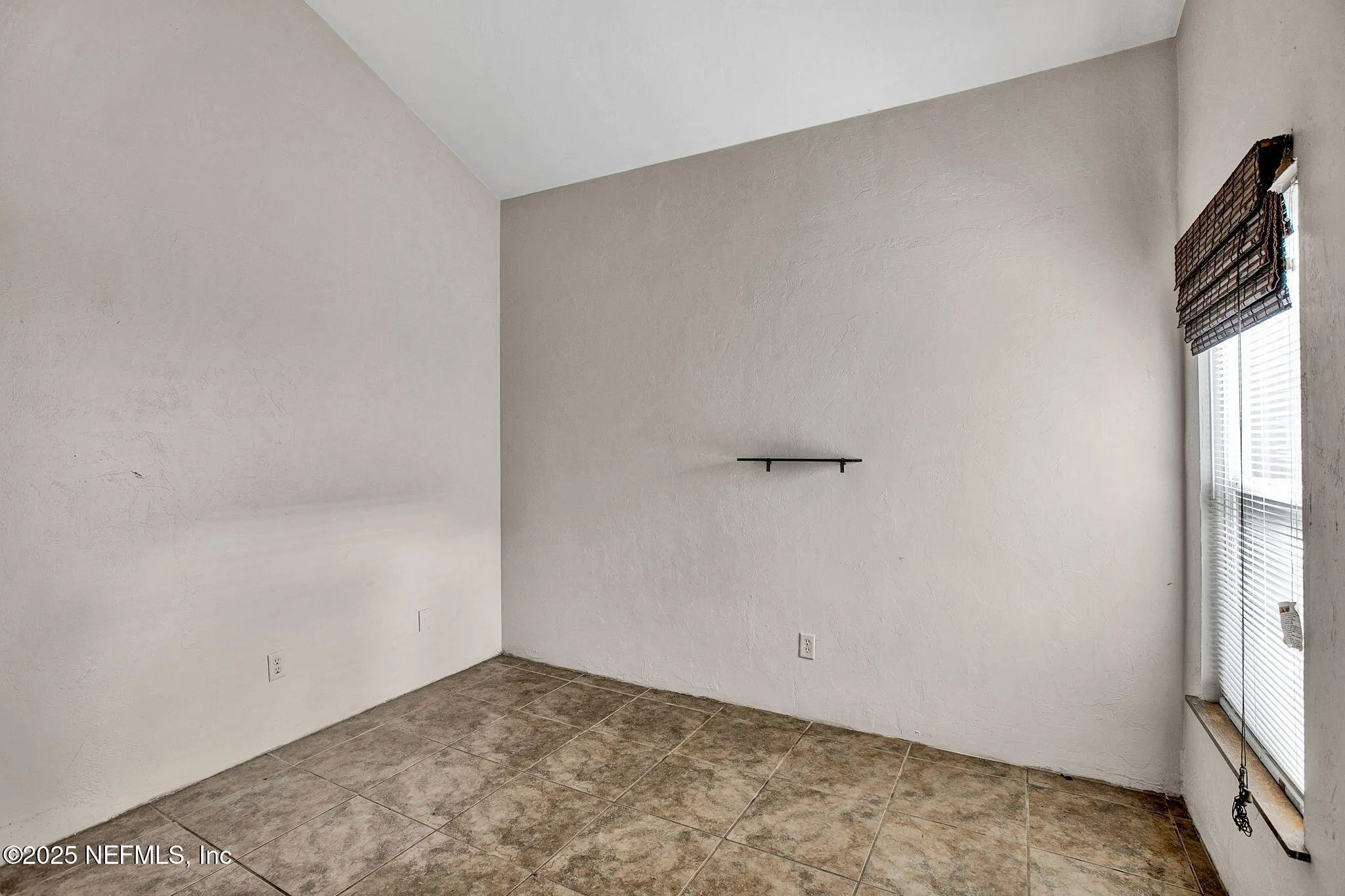 Jacksonville, Florida 32233, United States, 2 Bedrooms Bedrooms, ,2 BathroomsBathrooms,Residential,Pending,99876