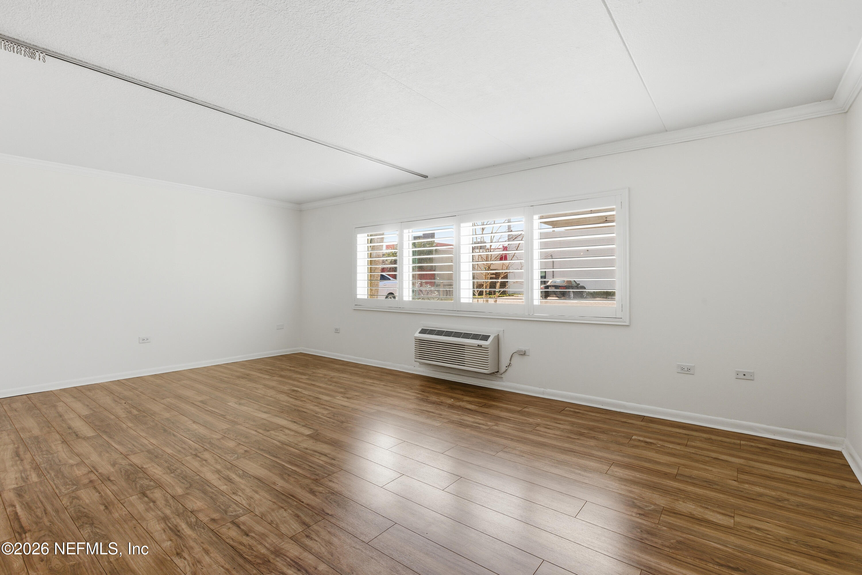 222 14TH Avenue N 109