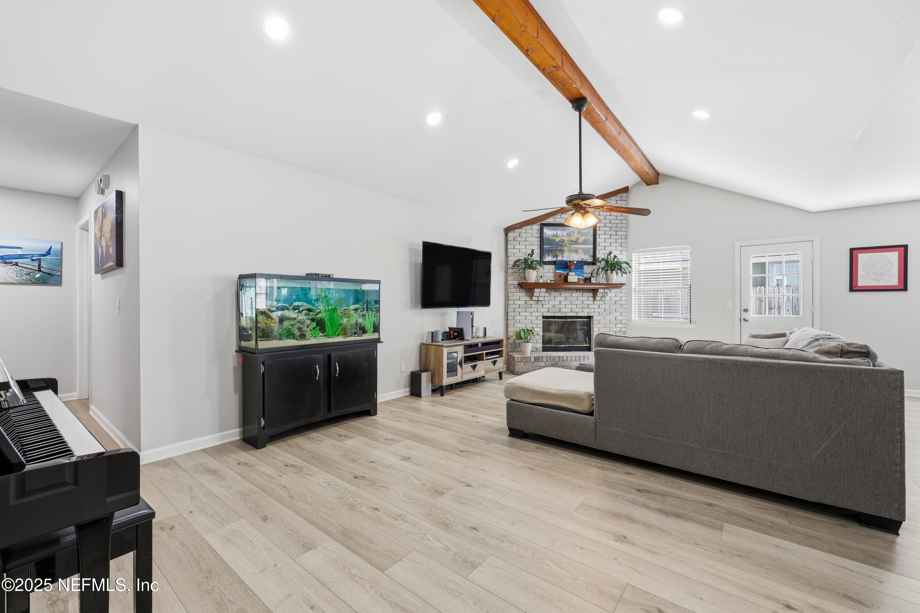 7655 HILSDALE HARBOR Court