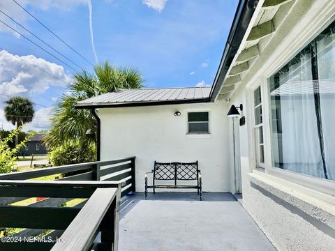 A home in Palatka