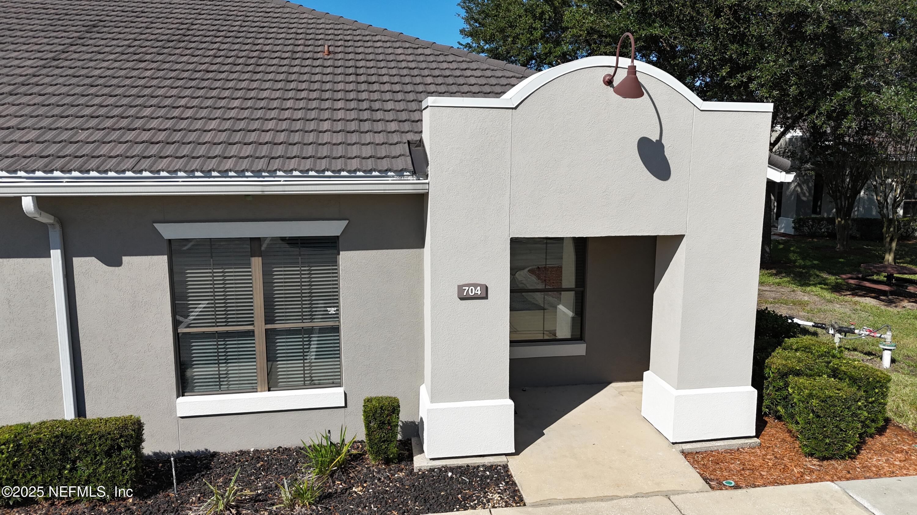 11512 LAKE MEAD Avenue 704